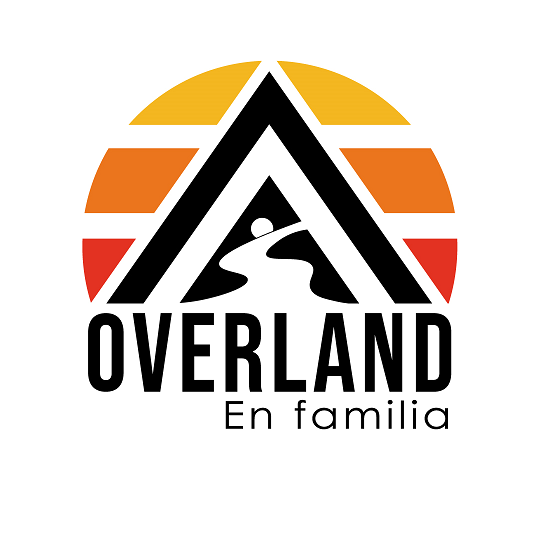 Overland en Familia Logo